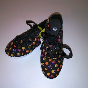 Girls Emoji Sneakers Size 11